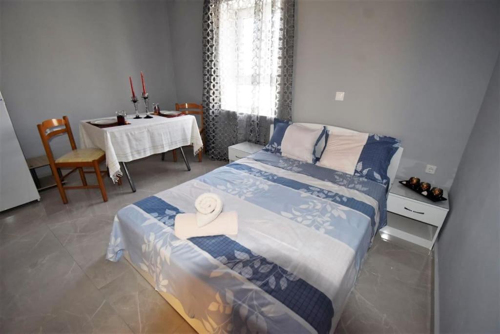 Villa Moshovia Studio Κάρπαθος Στο Κέντρο Και Ήσυχα Exterior foto